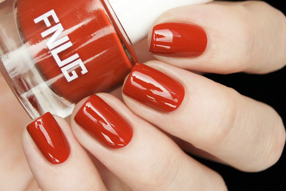 Терракотовый лак Essie