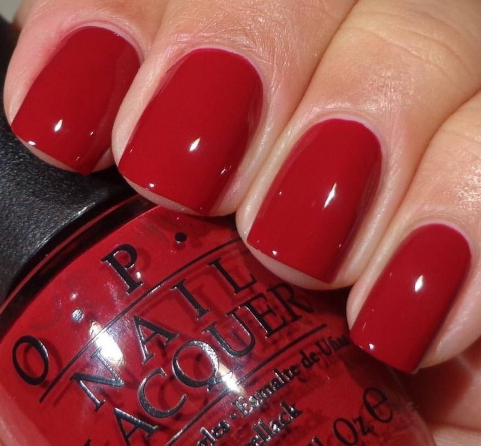 OPI Shellac красный