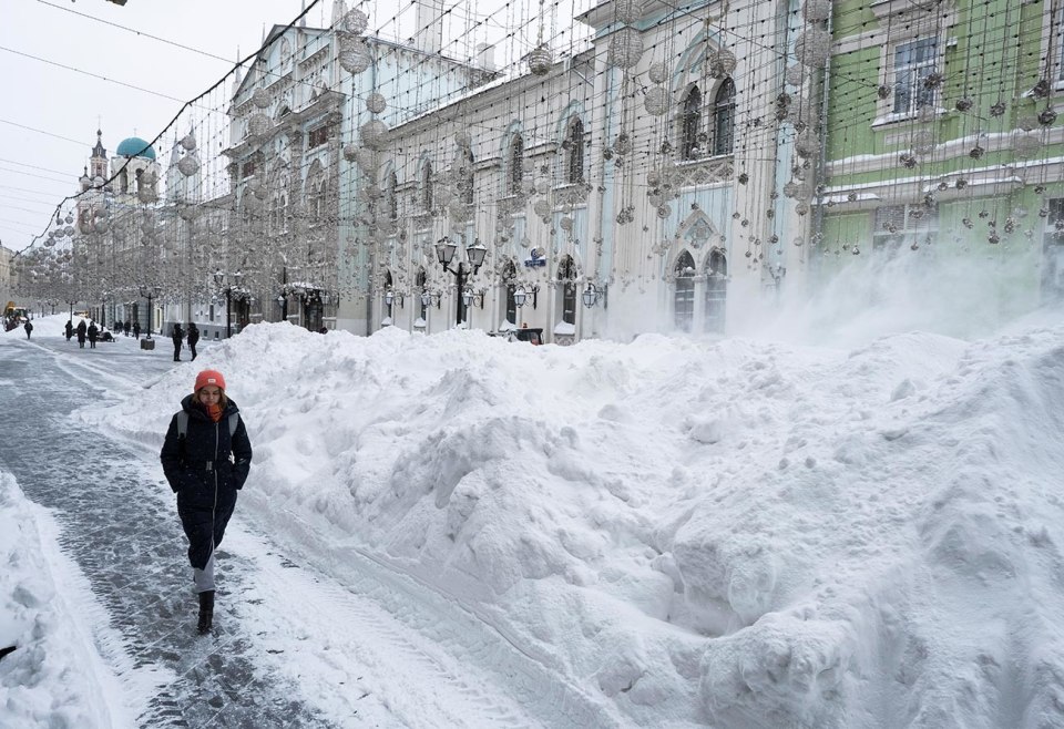 Сильный снегопад в Москве 2021