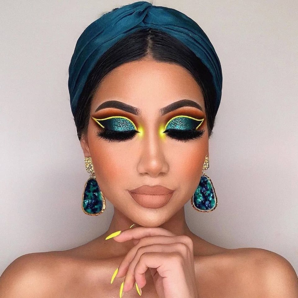 Цветной макияж